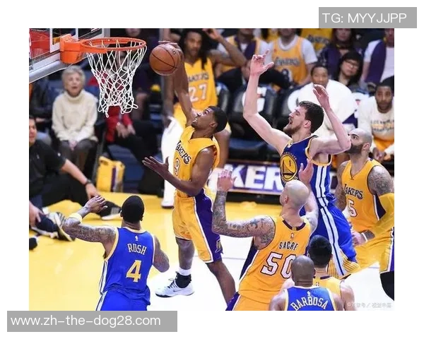 湖人对掘金西部决赛第一场直播回顾第三节精彩瞬间分析